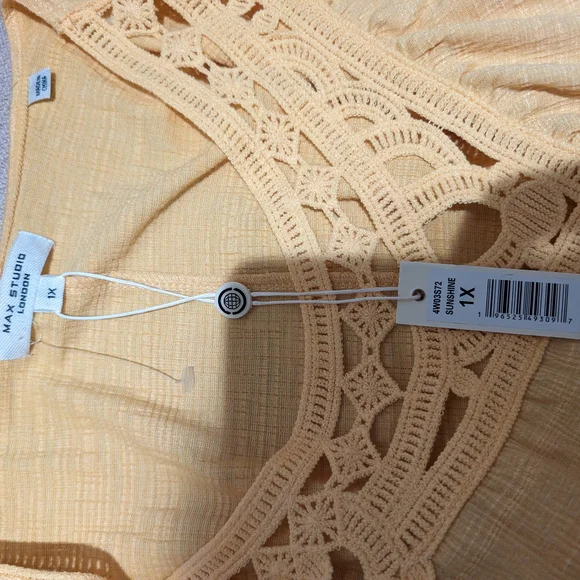 Yellow Crochet Detail Women's Top - Picture 6 of 9